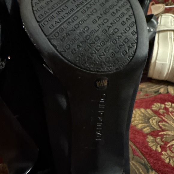 Bandolino Shoes Womens 8.5 M Black Fabric Upper 3" Heels  Made In Spain - Picture 8 of 8